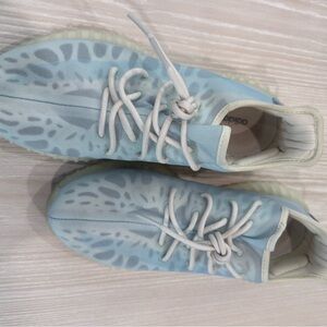 Adidas Yeezy Sneakers